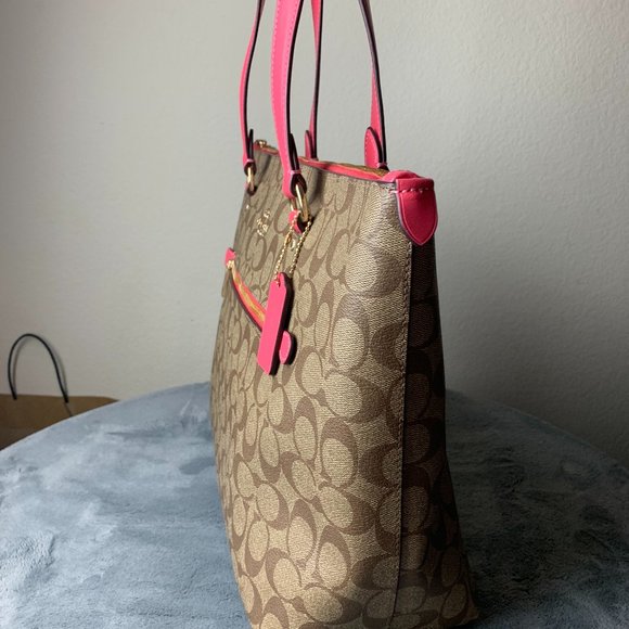 Coach Gallery Tote - Picture 3 of 5